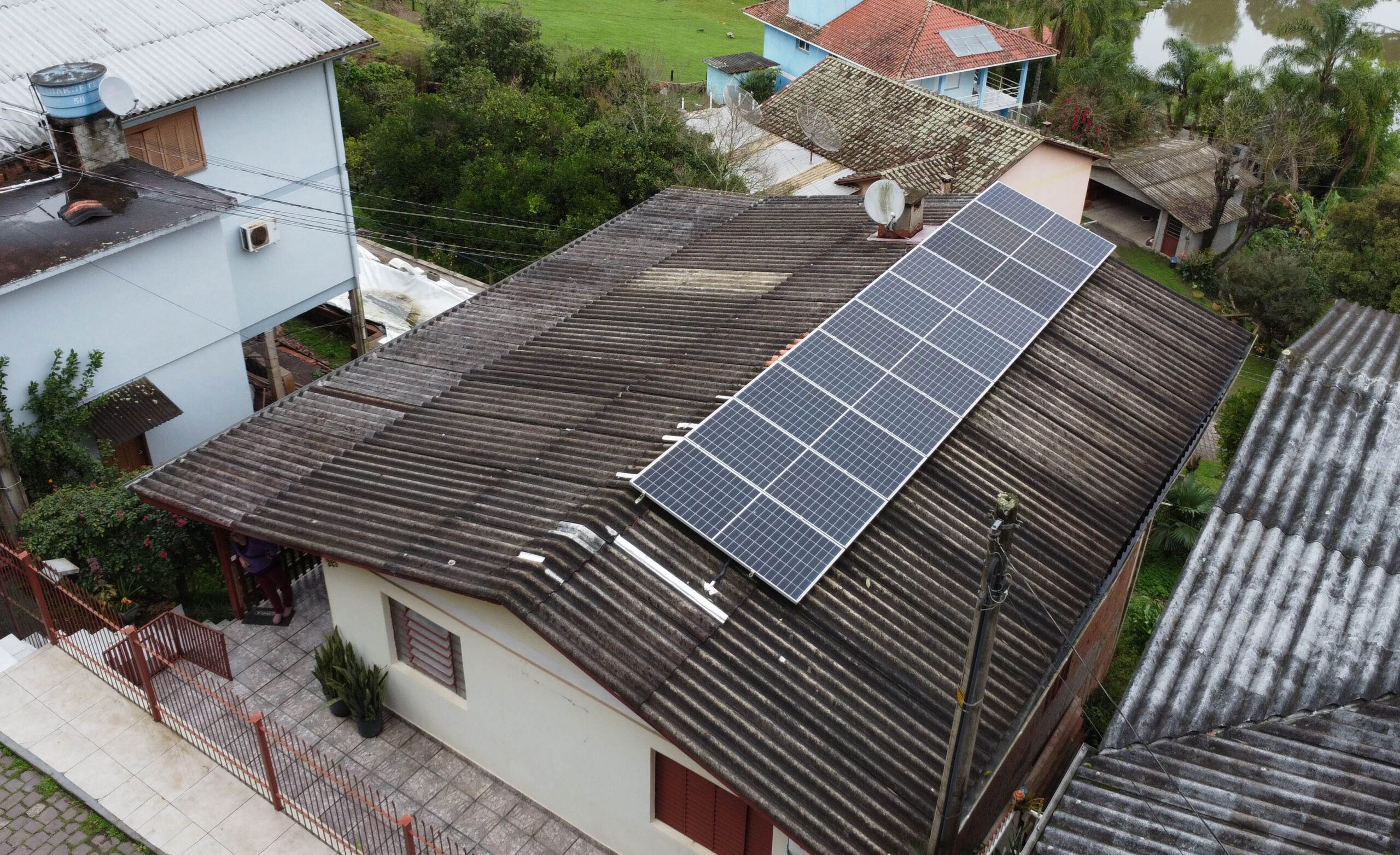 Leia mais sobre o artigo Redução nos custos para instalação de energia solar chega a 25%