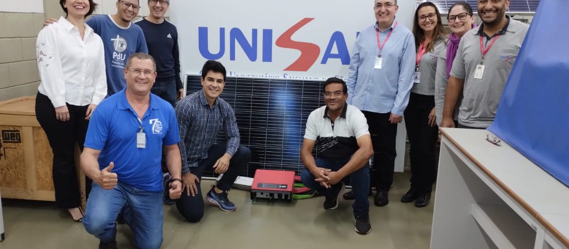 Célula Energia doa kit para geração de energia solar para UNISAL Campinas