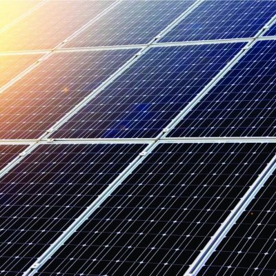 Demanda por projetos de energia solar dá sinais de retomada no segundo semestre e mercado espera demanda maior no próximo ano