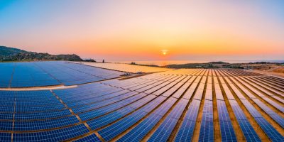 Energia solar adiciona 8 gigawatts e mais de R$ 33 bilhões em novos investimentos este ano no País