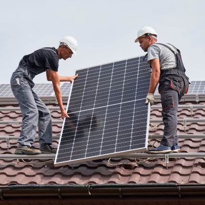 Energia solar atinge 1 milhão de empregos e mais de R$ 163 bilhões de investimentos no Brasil