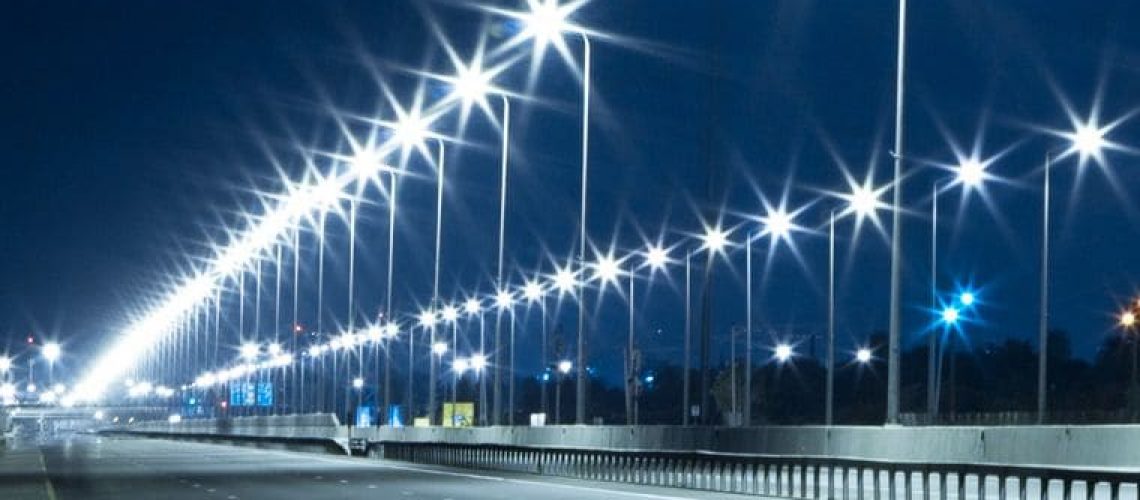 Iluminação pública em LED contribui para pauta ESG