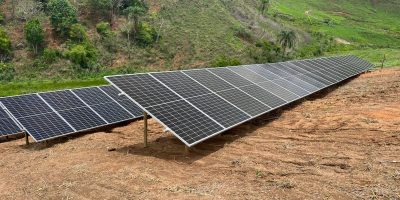 Nextron e Atua Energia firmam parceria inédita para disponibilizar energia renovável em 12 estados até 2025