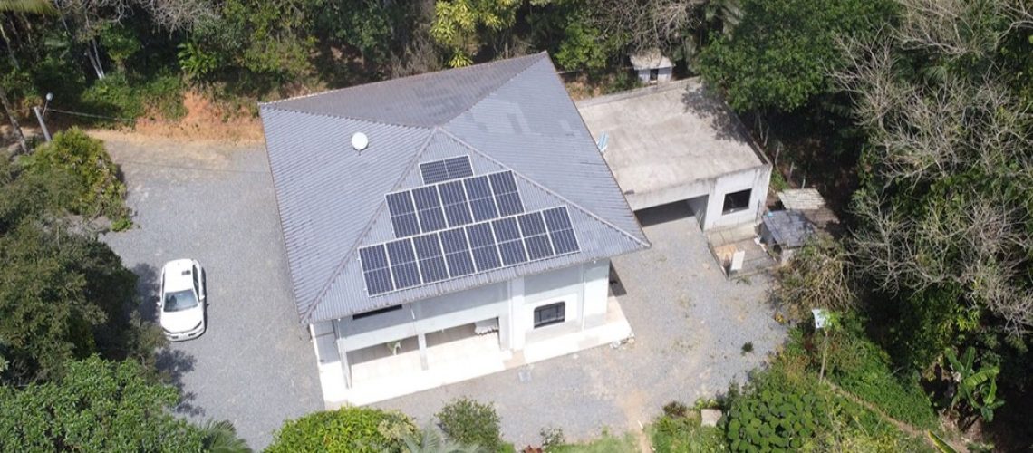 Sistemas de energia solar ajudam na valorização dos imóveis