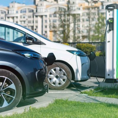 Carros elétricos transformação da realidade urbana