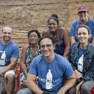 Como o voluntariado corporativo do Litro de Luz pode contribuir para sua empresa