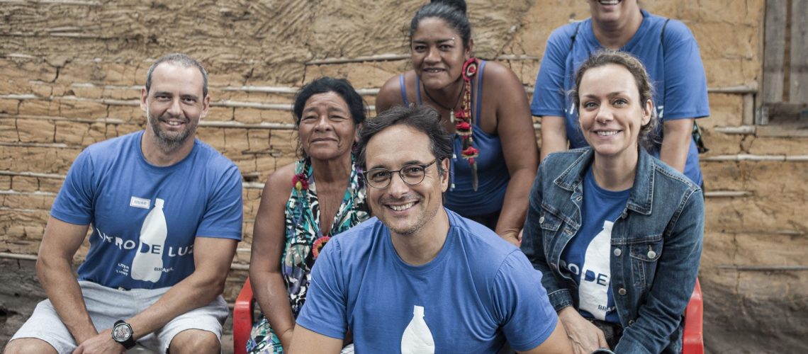 Como o voluntariado corporativo do Litro de Luz pode contribuir para sua empresa