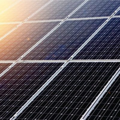 Demanda por projetos de energia solar dá sinais de retomada no segundo semestre e mercado espera demanda maior no próximo ano