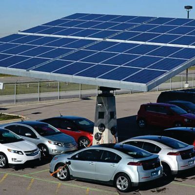 Energia solar é opção econômica e sustentável para carros elétricos