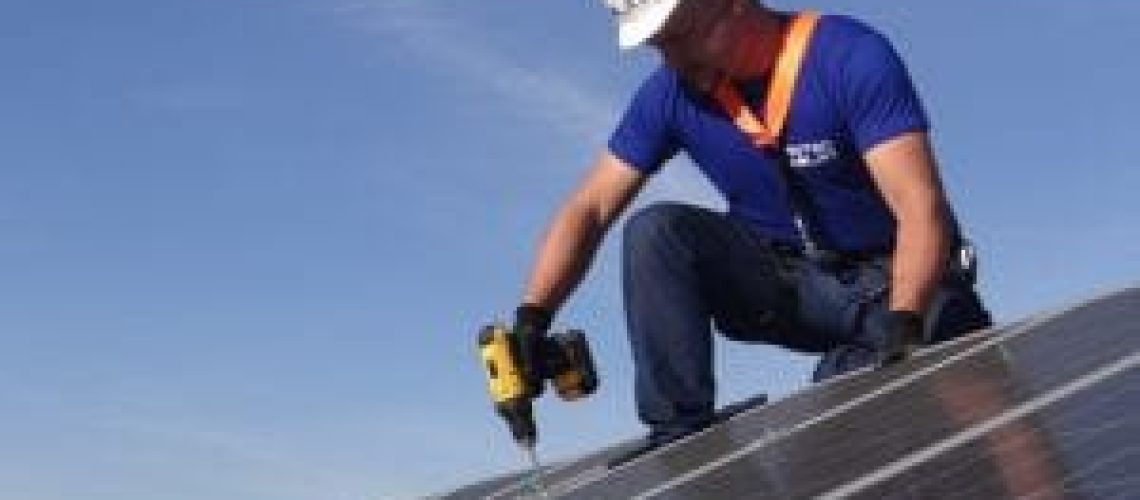 Energia solar é solução para aumento na conta de luz, estimado em 21% em 2022