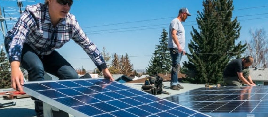 Minas Gerais é o estado com maior potência em energia solar em telhados e pequenos terrenos